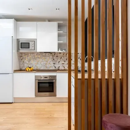 Ct 247 - Faro's Paradise Colours *